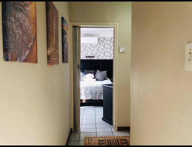 2 BEDROOM TOWNHOUSE FOR SALE IN UVONGO